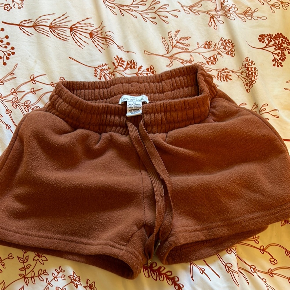 Women’s sweatshorts